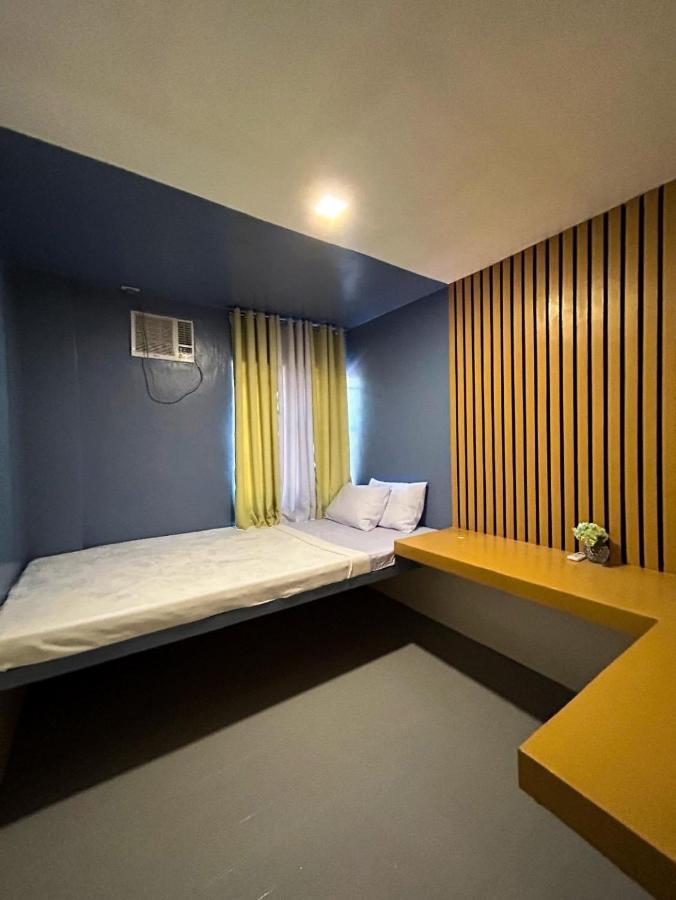 Mar Azul Travellers Inn And Spa San Remigio  المظهر الخارجي الصورة